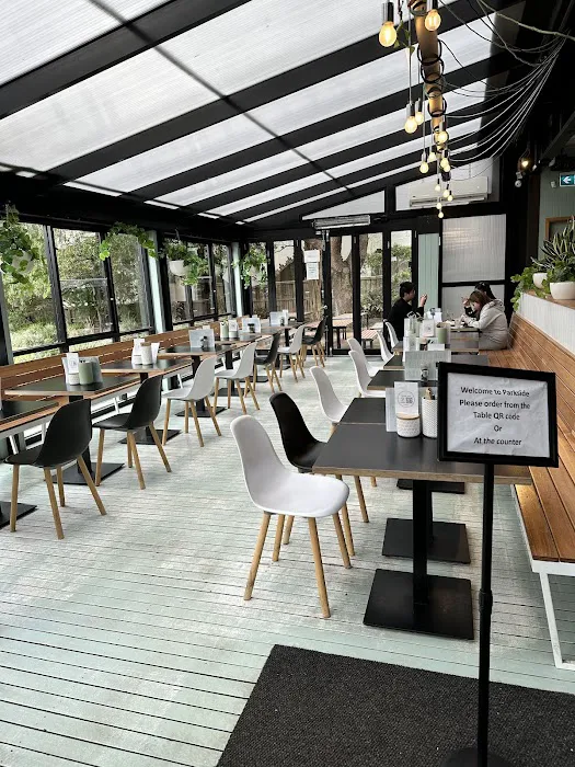 Parkside Coffee Shop Picture 5