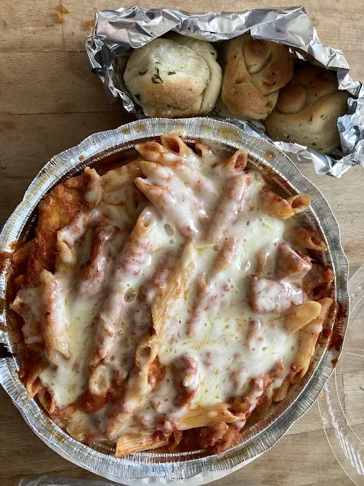 Gino's Pizzeria Picture 4