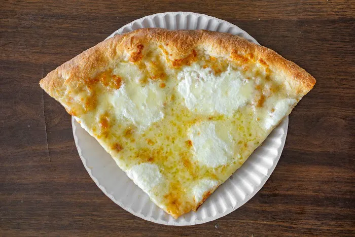 Twist Pizza Picture 6