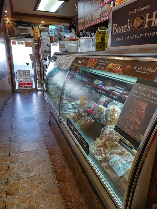 Heights deli and corp Picture 3