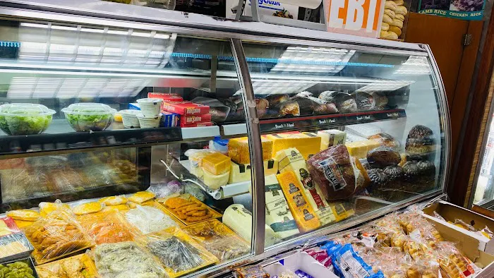 Pennsylvania Deli Picture 6