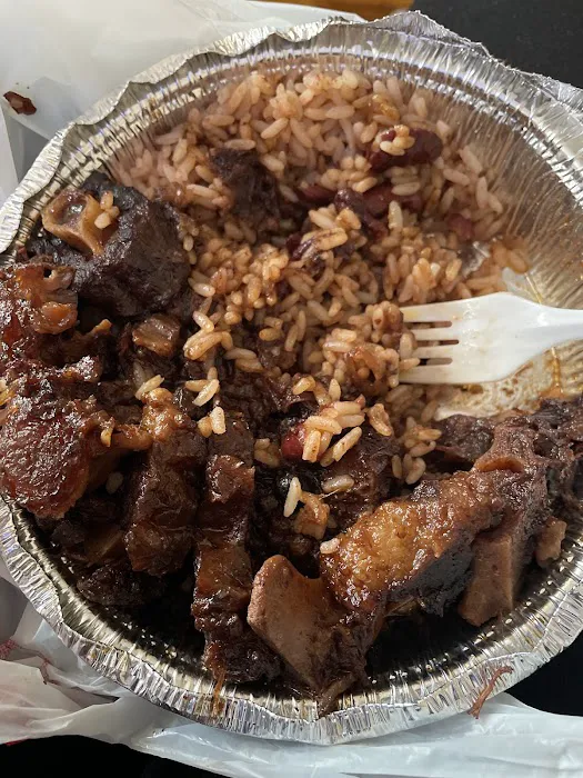 El Shaddai Eatery Picture 2