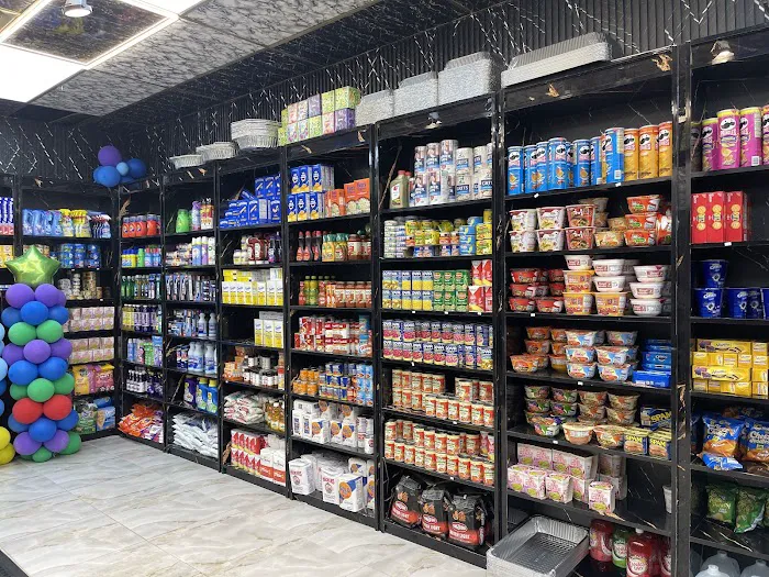 E 98 gourmet deli Picture 1