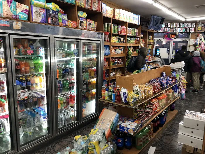 Munchiez Deli Picture 5