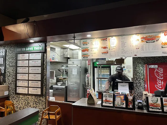Wingstop Picture 1
