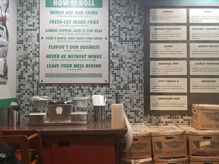 Wingstop Picture 8