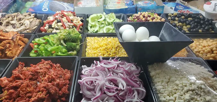 Y & M Deli Picture 2