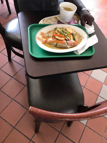 Brooklyn's House Of Food and Fishes Picture 3