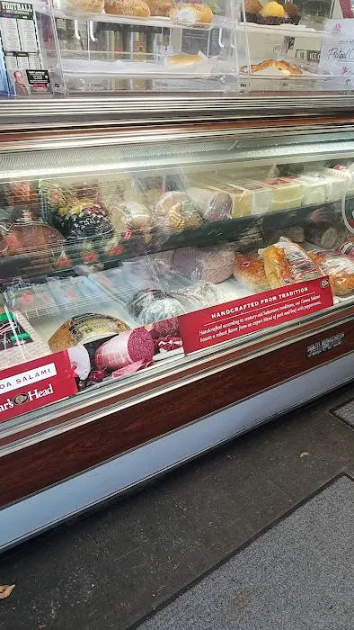 Mahwah Deli Picture 3