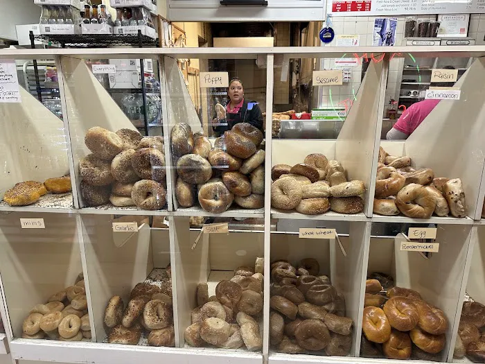 Bagel Train Picture 6