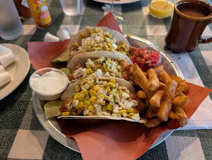 Mason Jar Family Restaurant and Bar Picture 4