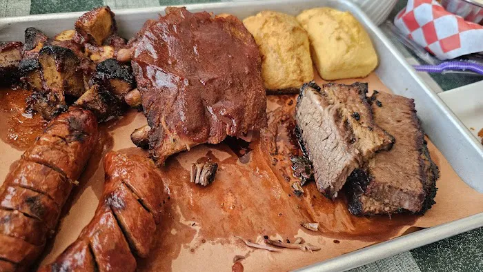 Mason Jar Family Restaurant and Bar Picture 6