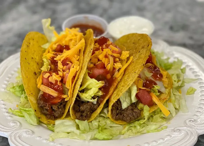 Mom's kitchen to go Picture 6