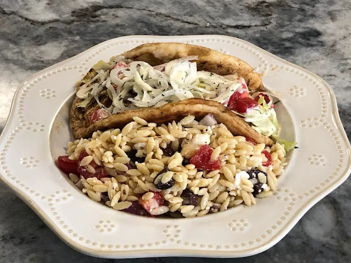 Mom's kitchen to go Picture 10