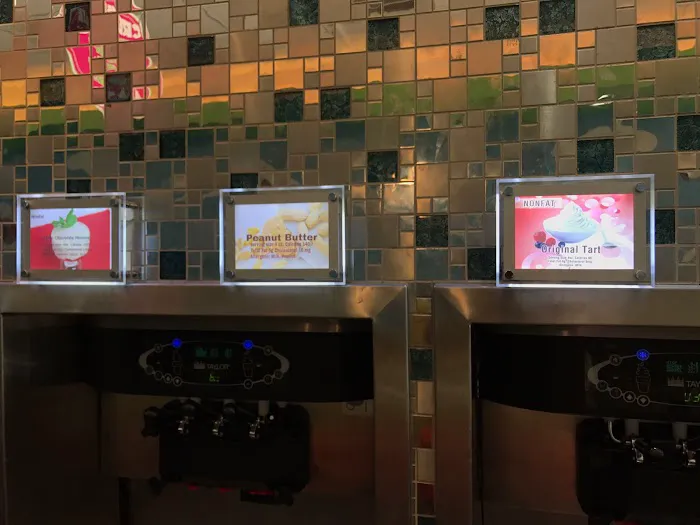 Blueberry Mahwah Frozen Yogurt, Açaí Bowl, Bubble Tea, Smoothie Picture 6