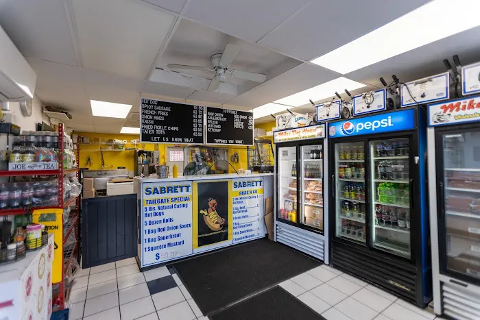 Mike's Dog House Picture 7