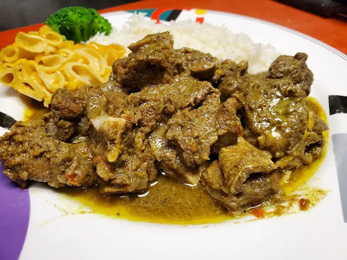 Hansil's Bar & Grill Picture 7