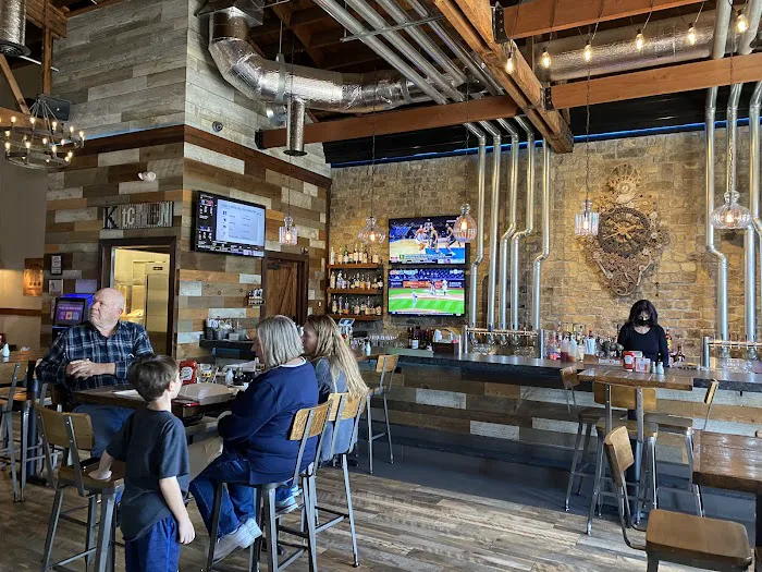 Maggies Town Tavern Picture 9