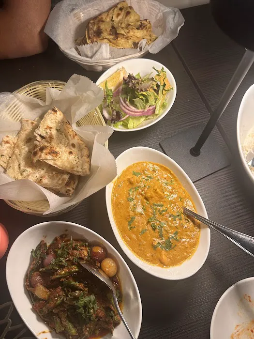 Paheli Modern Indian Cuisine Picture 7