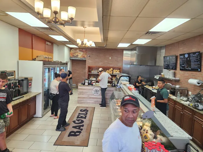 Hot Bagels & Deli of Parsippany Picture 7