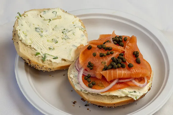 Hot Bagels & Deli of Parsippany Picture 8