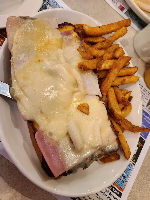 Montville Diner Restaurant Picture 4