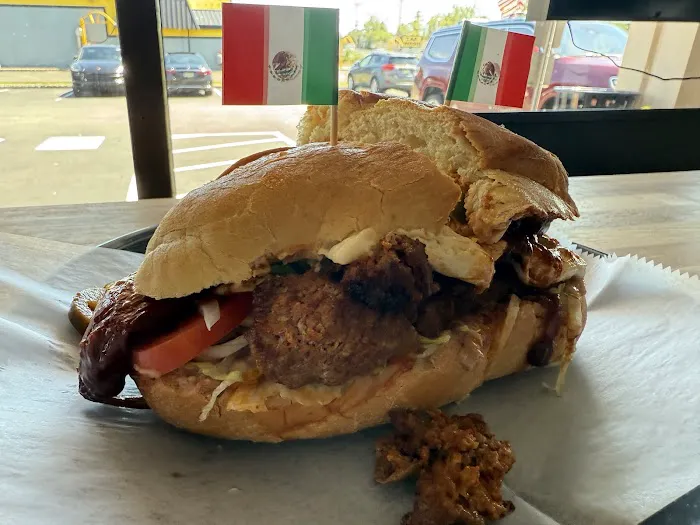 Taqueria La Unica Picture 1