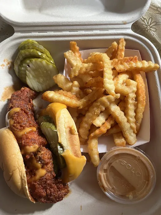 Dave's Hot Chicken Picture 8