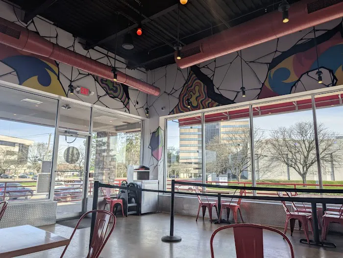 Dave's Hot Chicken Picture 4