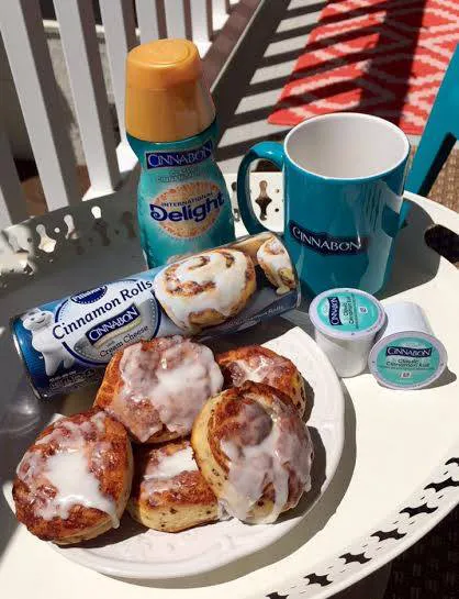 Cinnabon Picture 5