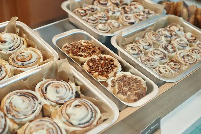 Cinnabon Picture 4