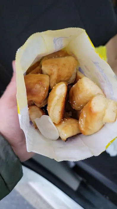 Wetzel's Pretzels Picture 2