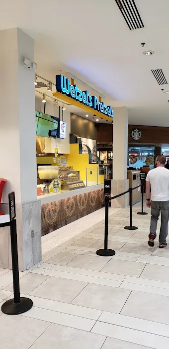 Wetzel's Pretzels Picture 8