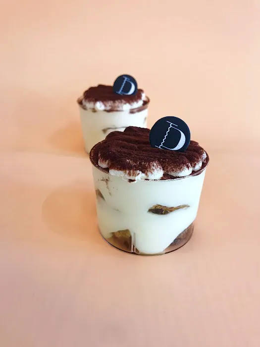 1 DOZEN Cake Shop Picture 6