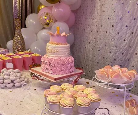 1 DOZEN Cake Shop