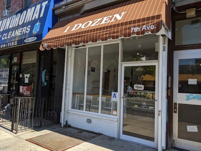 1 DOZEN Cake Shop Picture 8