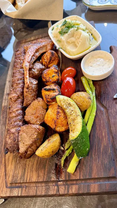 Blue Fig Garden Picture 4