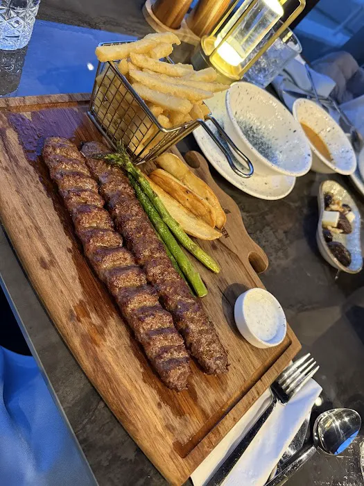 Blue Fig Garden Picture 5