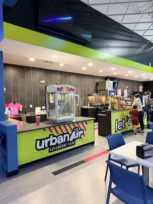 urban cafe Picture 3