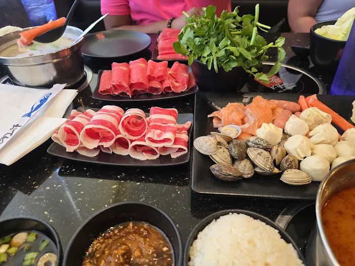 V-YAN Hot Pot & BBQ Picture 8