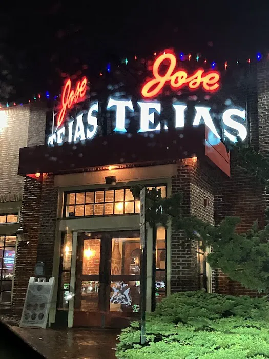 Jose Tejas Picture 4