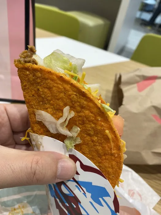 Taco Bell Picture 7