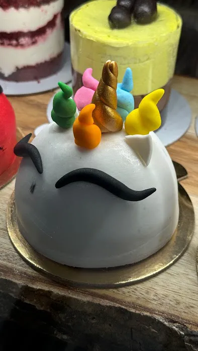 Eclairland Willowbrook Picture 3