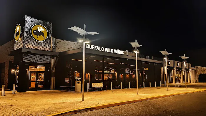 Buffalo Wild Wings Picture 8