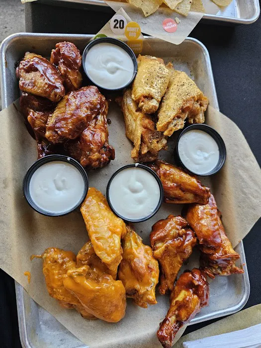 Buffalo Wild Wings Picture 1