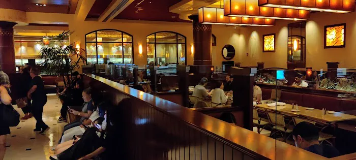 The Cheesecake Factory Picture 3