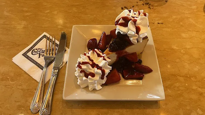 The Cheesecake Factory Picture 5