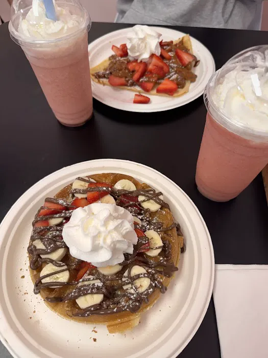 Waffles & Dreams Picture 9