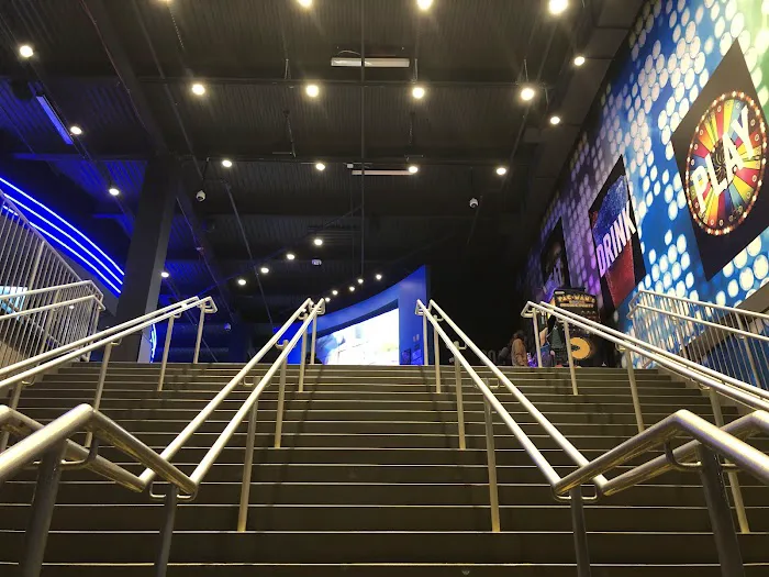 Dave & Buster's Wayne Picture 5