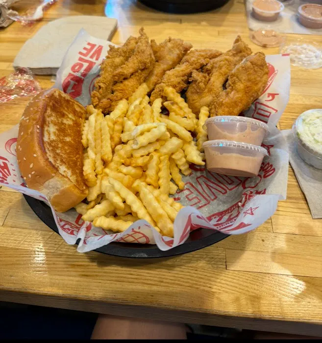 Raising Cane’s (Coming Soon) Picture 1